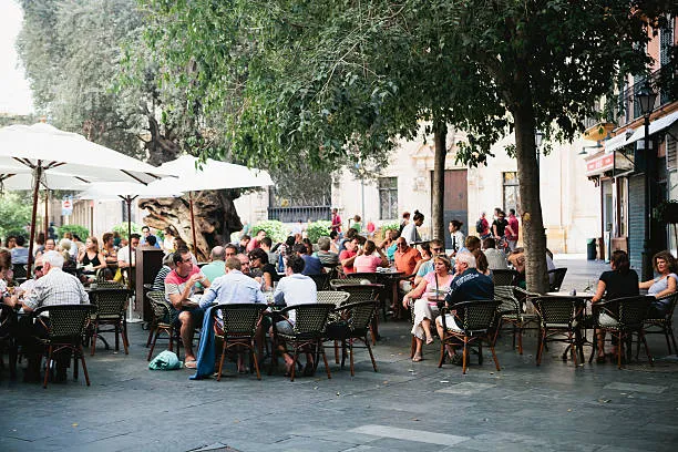  Eat Like a Local