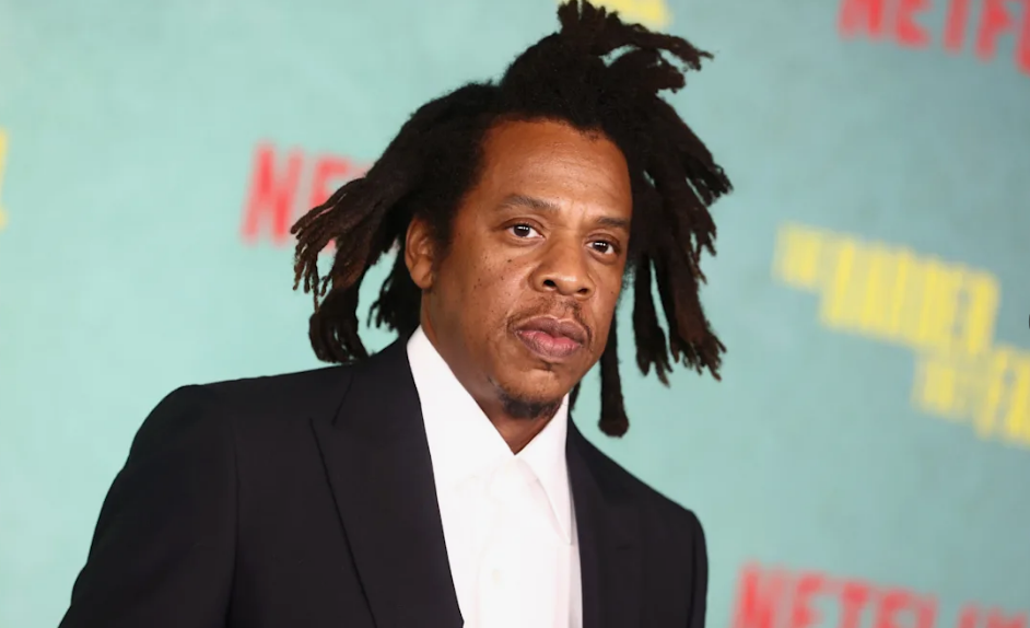 Jay-Z Paying Tribute To Andy Warhol And Jean-Michel image screenshot by stuffablog.com